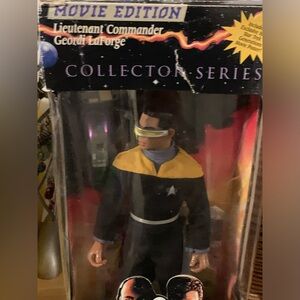 Star Trek Generations Doll